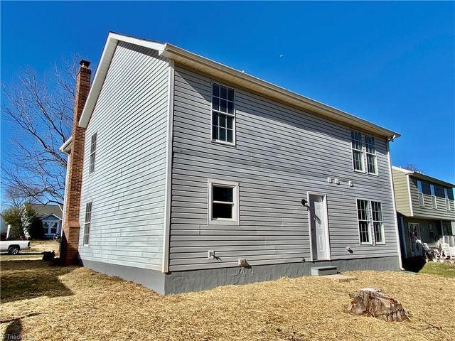 9428 White Cedar Court, Charlotte, NC 28213