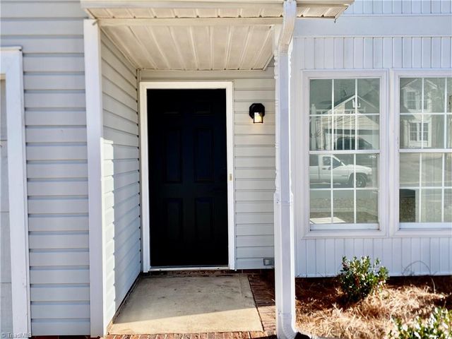 9428 White Cedar Court, Charlotte, NC 28213