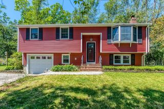 36 Carl Road, Raynham, MA 02767