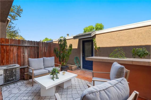 26 Helena 69, Irvine, CA 92604