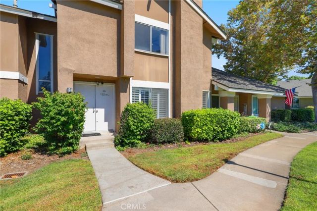 26 Helena 69, Irvine, CA 92604