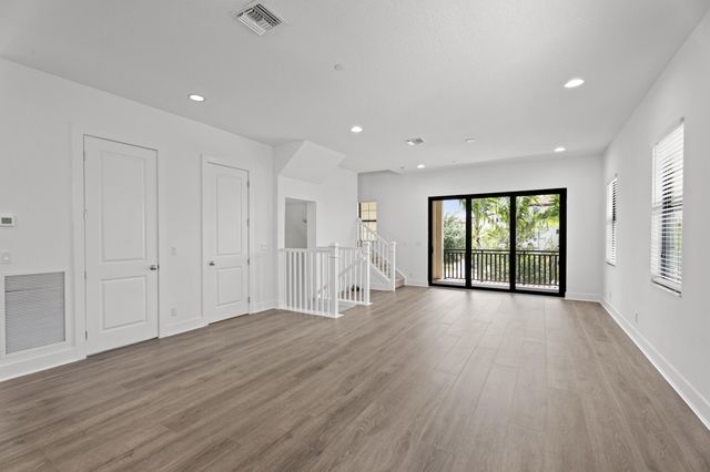 12678 Machiavelli Way, Palm Beach Gardens, FL 33418