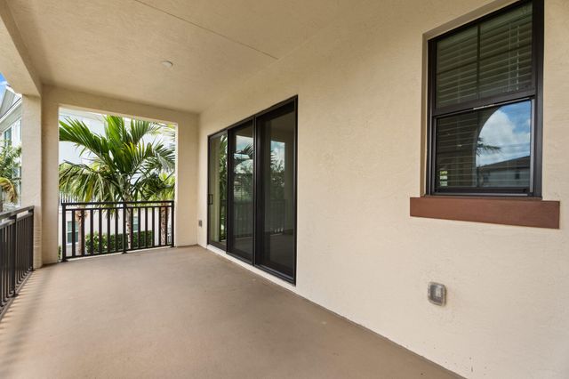 12678 Machiavelli Way, Palm Beach Gardens, FL 33418