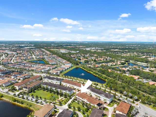 12678 Machiavelli Way, Palm Beach Gardens, FL 33418