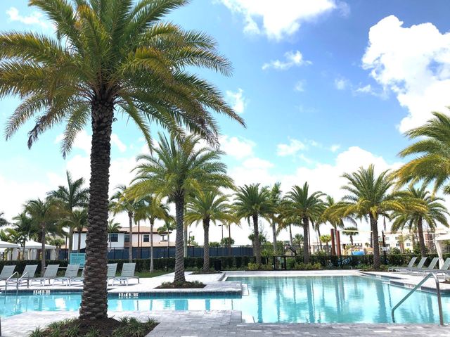 12678 Machiavelli Way, Palm Beach Gardens, FL 33418