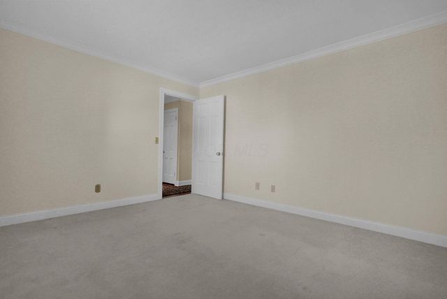 2626 Chartwell Road, Columbus, OH 43220