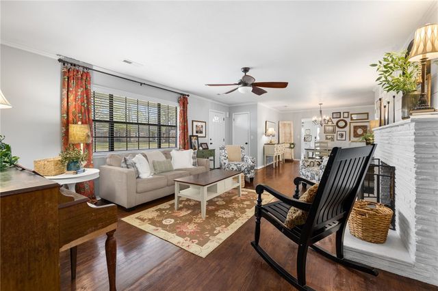 1311 Rogers Avenue, Springdale, AR 72764