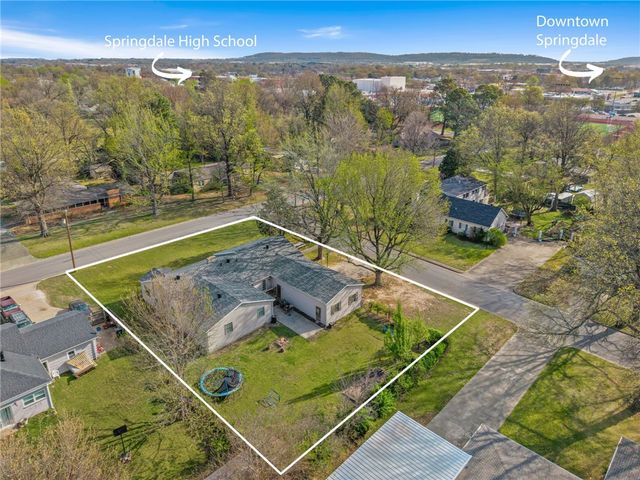 1311 Rogers Avenue, Springdale, AR 72764