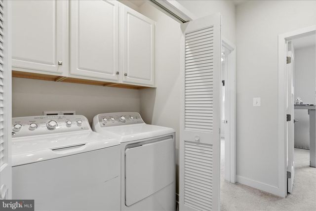 24594 LAUREL LAKE TER, Sterling, VA 20166