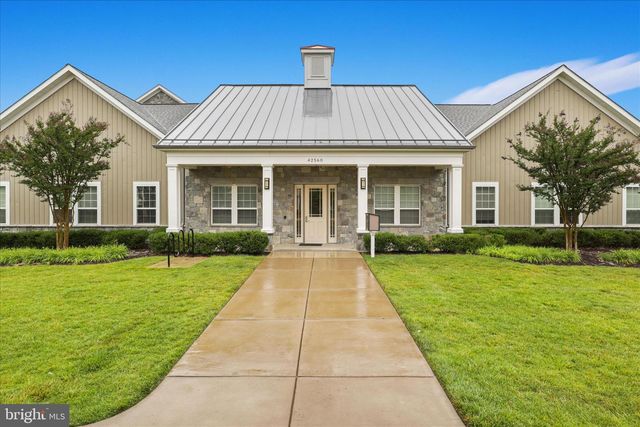 24594 LAUREL LAKE TER, Sterling, VA 20166