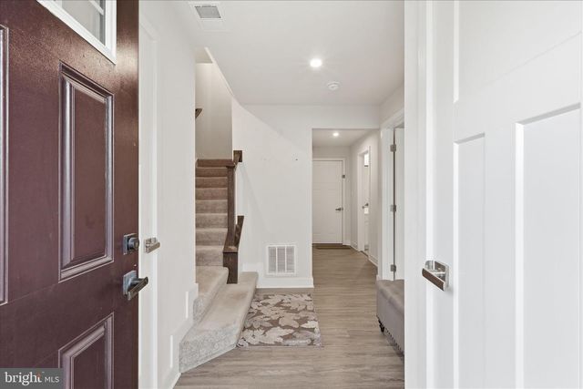 24594 LAUREL LAKE TER, Sterling, VA 20166
