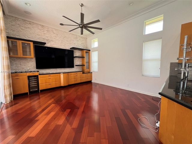4324 NW 65th Terrace, Coral Springs, FL 33067