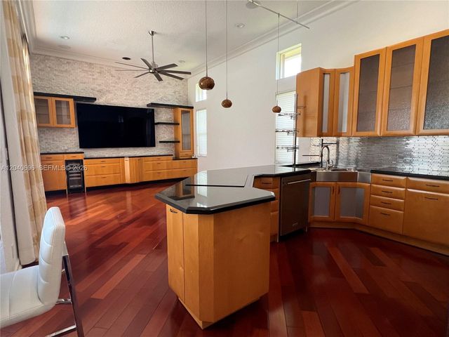 4324 NW 65th Terrace, Coral Springs, FL 33067