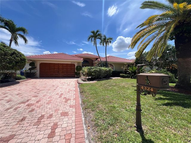 4324 NW 65th Terrace, Coral Springs, FL 33067