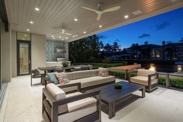 701 SANCTUARY Drive, Boca Raton, FL 33431