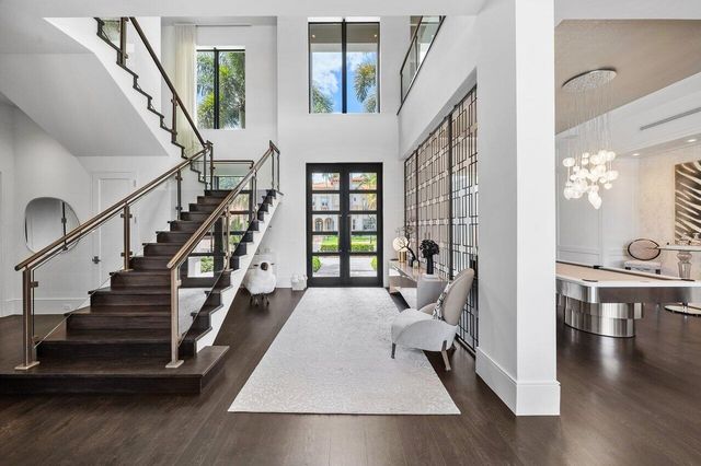 701 SANCTUARY Drive, Boca Raton, FL 33431