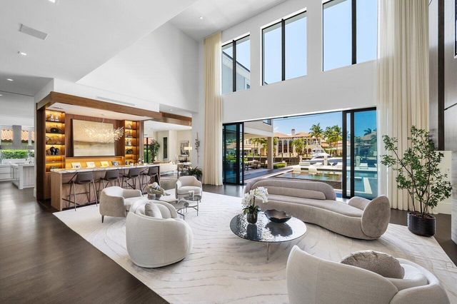 701 SANCTUARY Drive, Boca Raton, FL 33431
