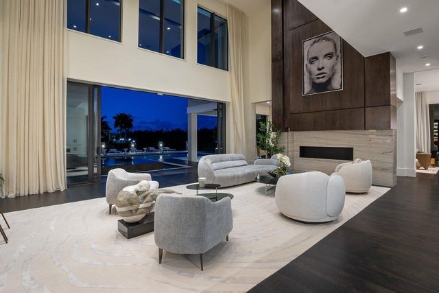 701 SANCTUARY Drive, Boca Raton, FL 33431