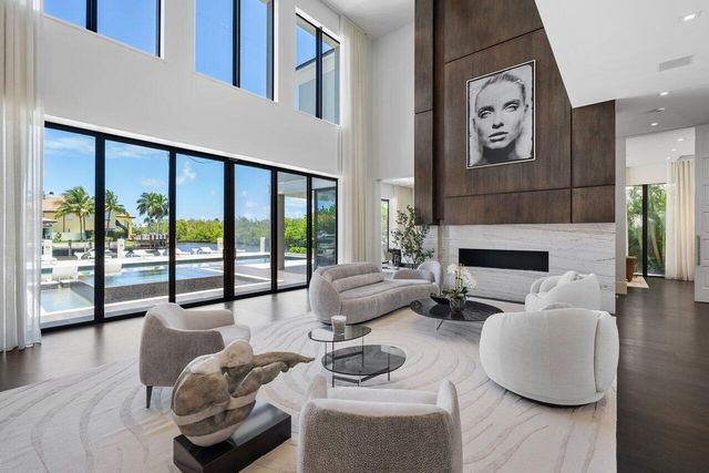 701 SANCTUARY Drive, Boca Raton, FL 33431