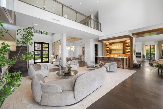 701 SANCTUARY Drive, Boca Raton, FL 33431
