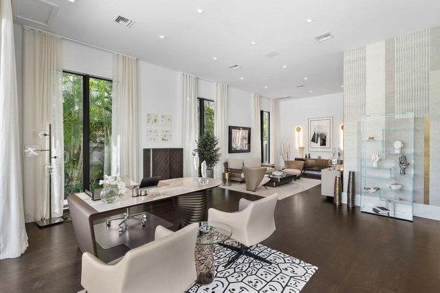 701 SANCTUARY Drive, Boca Raton, FL 33431