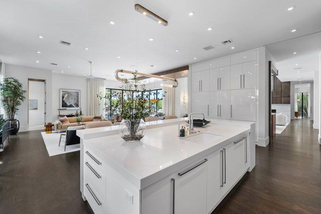 701 SANCTUARY Drive, Boca Raton, FL 33431