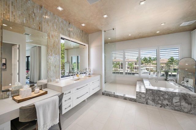701 SANCTUARY Drive, Boca Raton, FL 33431