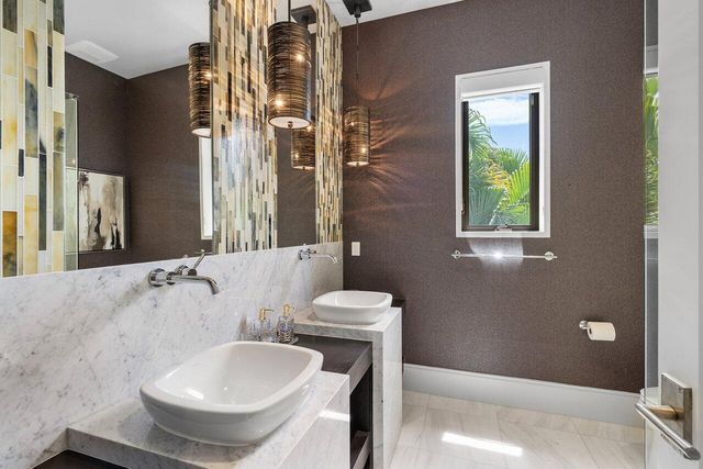 701 SANCTUARY Drive, Boca Raton, FL 33431