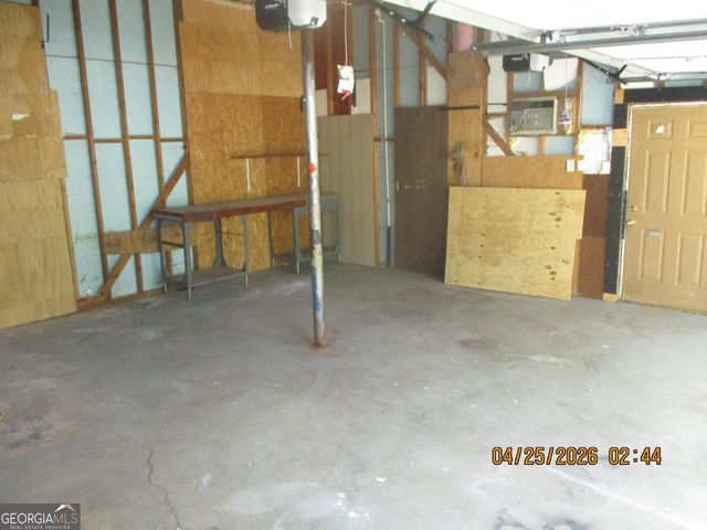 77 Hollyberry Drive, Dallas, GA 30157