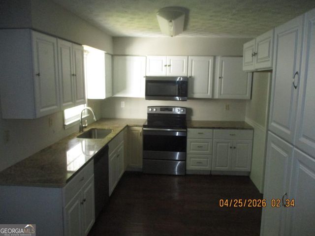 77 Hollyberry Drive, Dallas, GA 30157