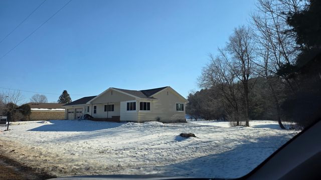 816 1st Street, Glenwood City, WI 54013