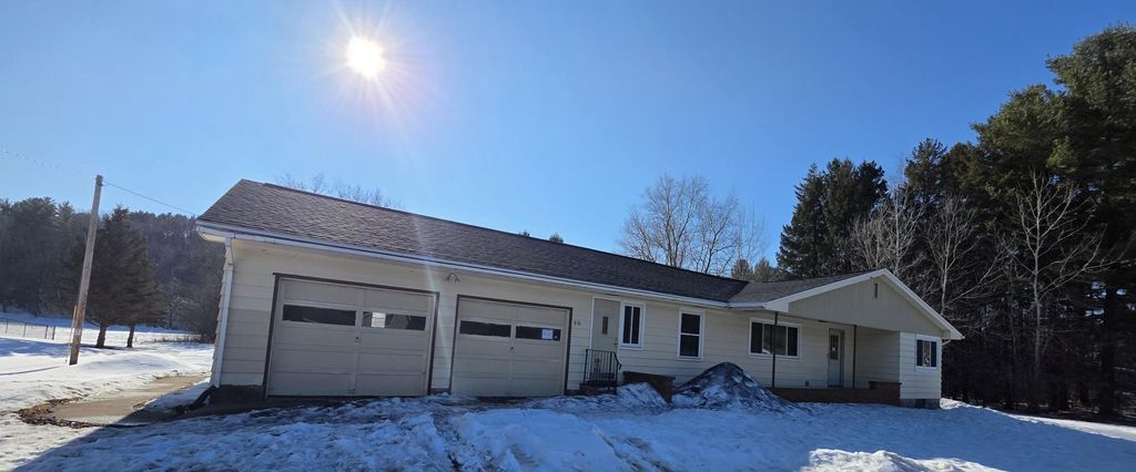 816 1st Street, Glenwood City, WI 54013