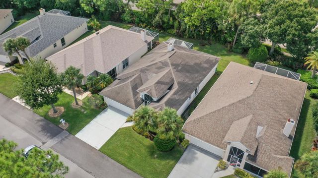 504 NW Lambrusco Drive, Port St Lucie, FL 34986