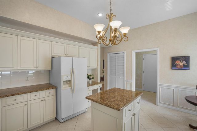 504 NW Lambrusco Drive, Port St Lucie, FL 34986