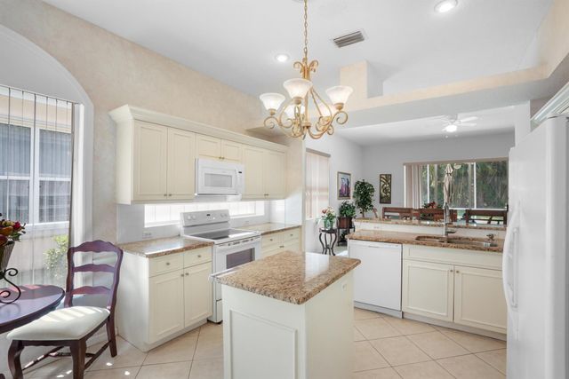 504 NW Lambrusco Drive, Port St Lucie, FL 34986