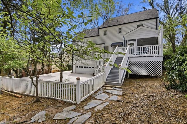 1943 Robinhood Road, Winston-salem, NC 27104