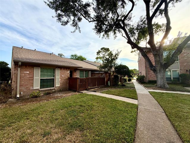 8801 Hammerly Boulevard 1505, Houston, TX 77080