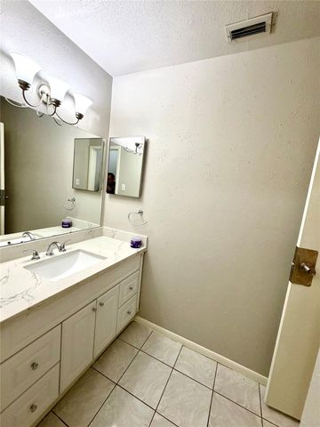 8801 Hammerly Boulevard 1505, Houston, TX 77080