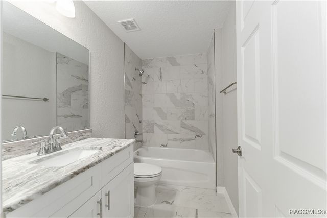 8458 N Tempest Drive, Citrus Springs, FL 34434