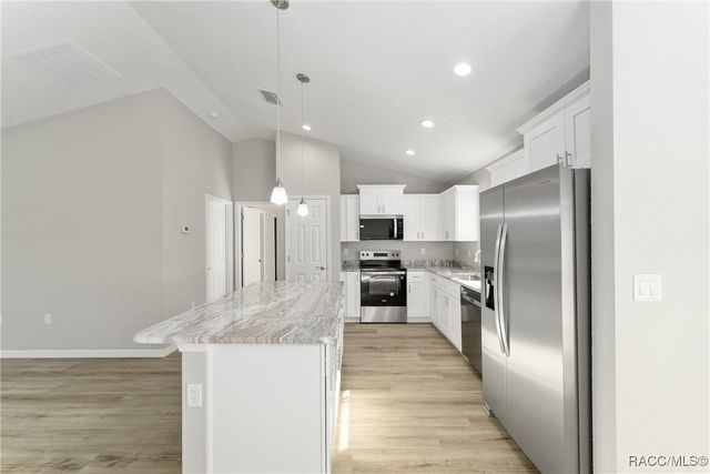 8458 N Tempest Drive, Citrus Springs, FL 34434