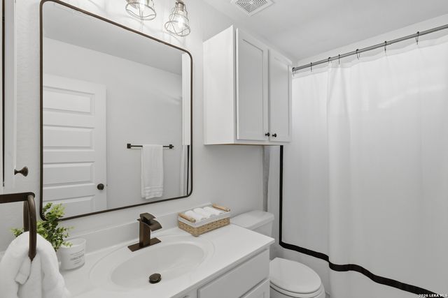 6106 Pecan Tree, San Antonio, TX 78240