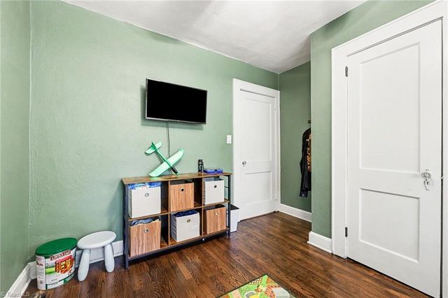 2201 Edgewood Drive, High Point, NC 27262