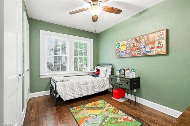 2201 Edgewood Drive, High Point, NC 27262