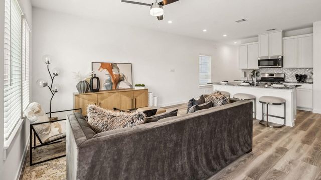 2818 Milton Lodge Lane, Houston, TX 77051