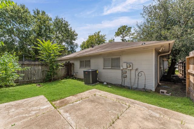 5204 Beaverbrook Drive, Houston, TX 77084