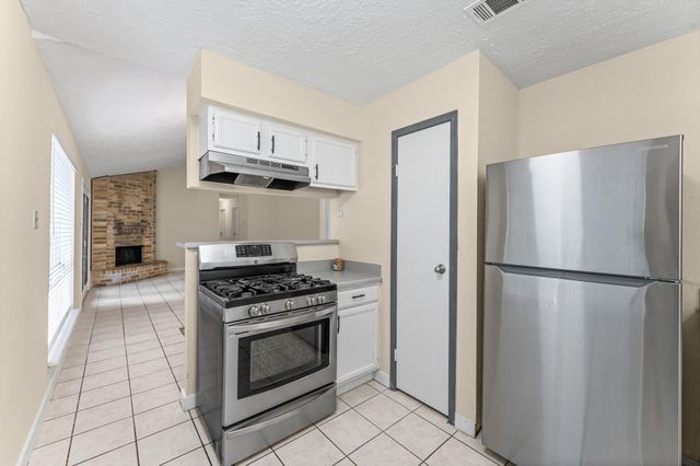 5204 Beaverbrook Drive, Houston, TX 77084