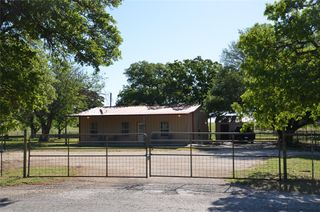 2696 County Road 283, Baird, TX 79504