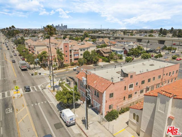 5606 S Figueroa Street, Los Angeles, CA 90037
