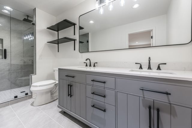 205 Bluegrass Dr, Hendersonville, TN 37075