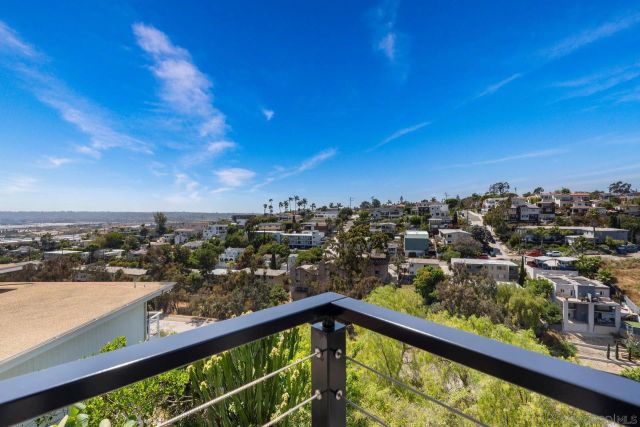 1695 Neale St, San Diego, CA 92103